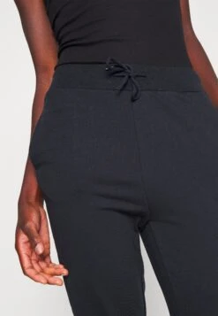 Slim Fit Joggers - Tracksuit Bottoms - Black 11 Slim Fit Joggers - Tracksuit Bottoms - Black -Chic Mode Shop f9d5fca5075e4102a5790f764fd66dc2