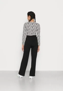 Even&Odd Trousers - Trousers 7 Even&Odd Trousers - Trousers -Chic Mode Shop fa1a6ca6f7f544138e59452cdf82213d