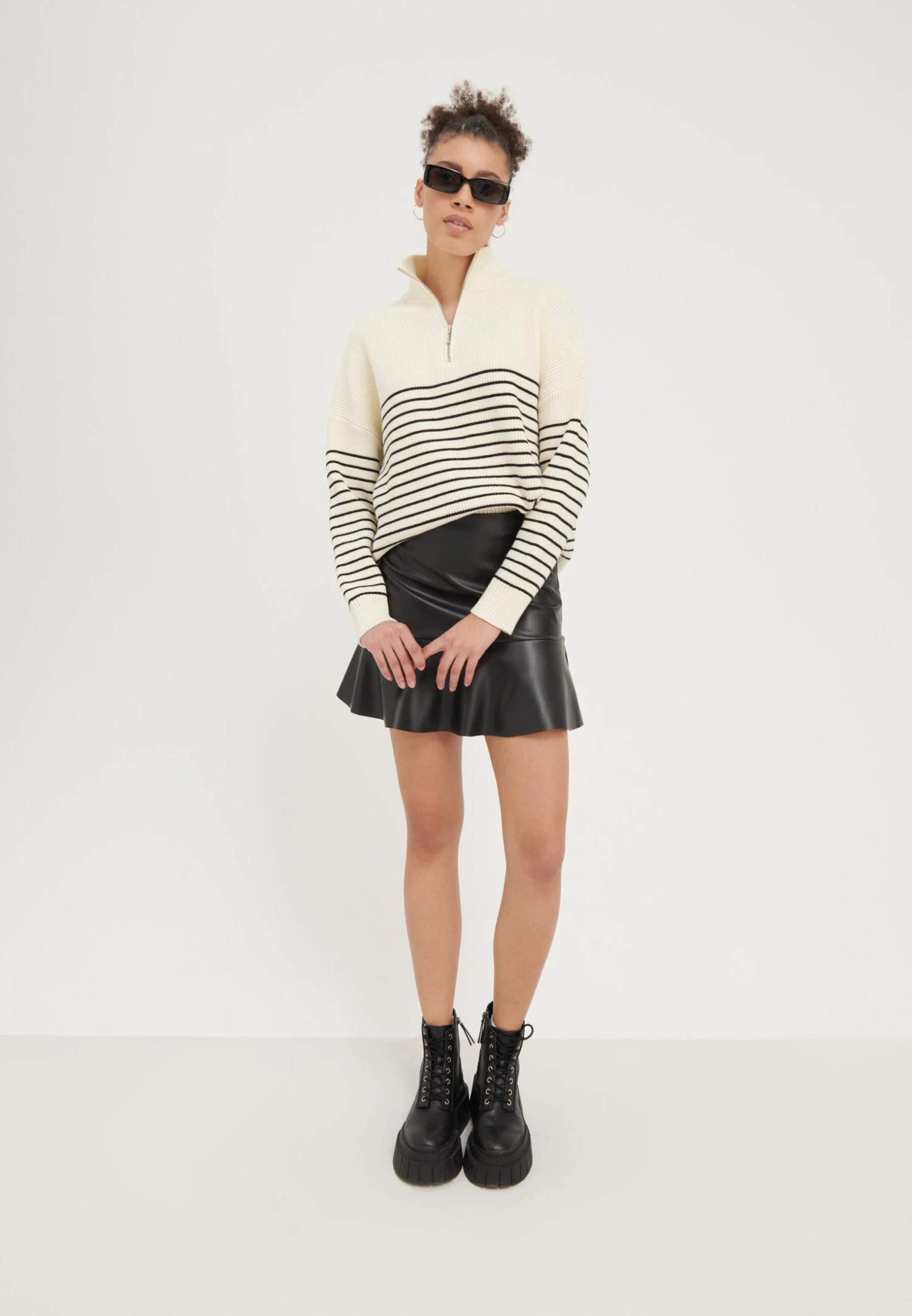 Even&Odd Leather Skirt - Black 2 Even&Odd Leather Skirt - Black - Image 2