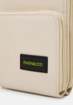 Even&Odd Phone Case -Beige -Chic Mode Shop ff5ea3c64479419784707e819b456160